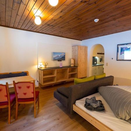 Apartpension Barenwirt Leutasch Exterior foto