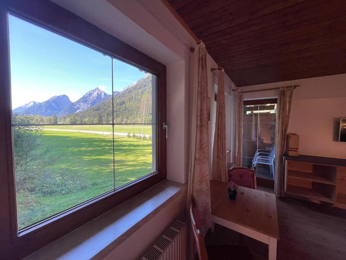 Apartpension Barenwirt Leutasch Exterior foto