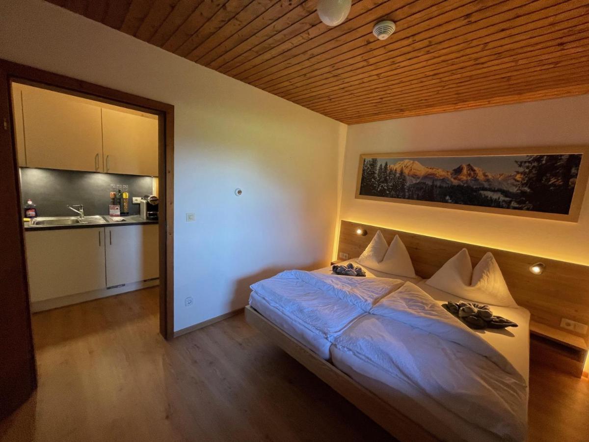 Apartpension Barenwirt Leutasch Exterior foto